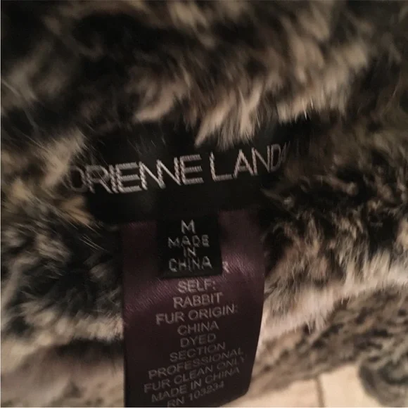 Donated Rabbit pullover - Picture 3 of 3